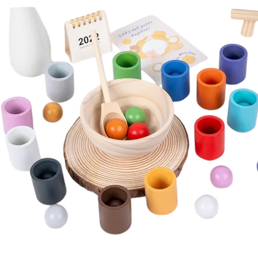 Narges®|Speelgoed met ballen en kopjes